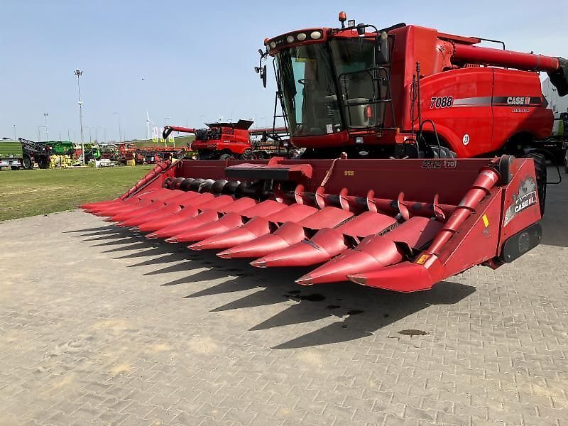 Case IH corn 2112 7039 Barra 23.076 €