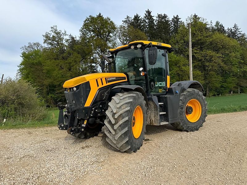 E-FARM: JCB Fastrac 4220 - Tractor - id KPAZEIS - 116.000 € - Año: 2018 - Horas: 3650,Potencia del motor: 223,Alemania