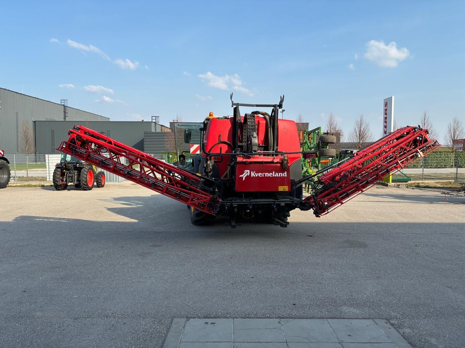 Kverneland iXter B18 Sprayer €50,000