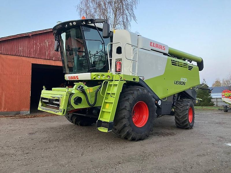 Claas Lexion 670 Kombajn zbożowy 247 515 €