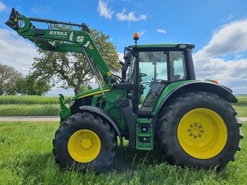 John Deere 6120 M Tractor €110,700