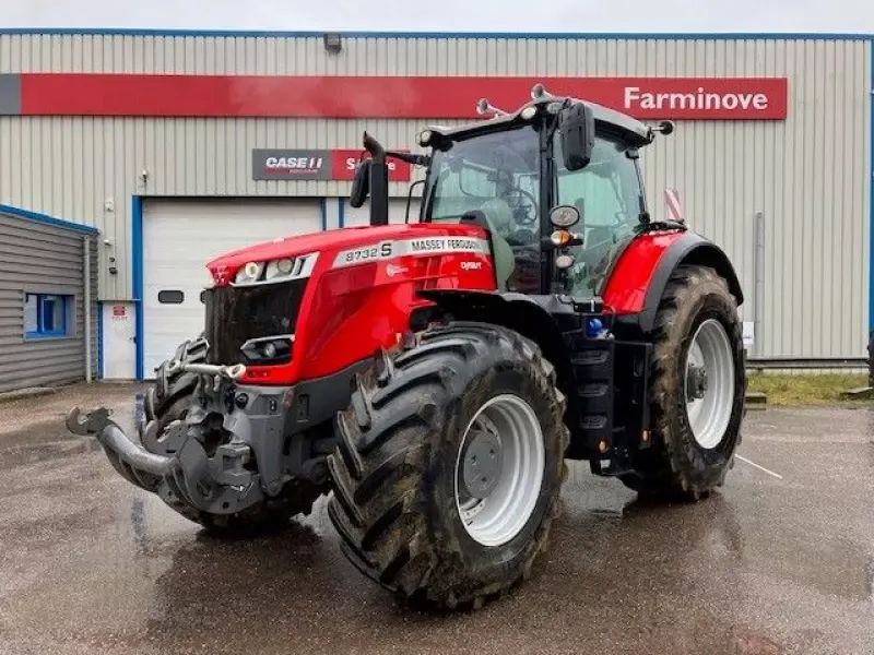 E-FARM: Massey Ferguson 8732 Dyna-VT - Traktor - id FZT2FFC - 152 000 € - Rok produkcji: 2020 - Motogodziny: 3320,Moc silnika: 320,Francja