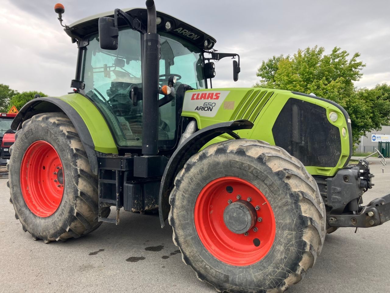 Claas Arion 650 CMATIC CEBIS Tractor 54.000 EUR