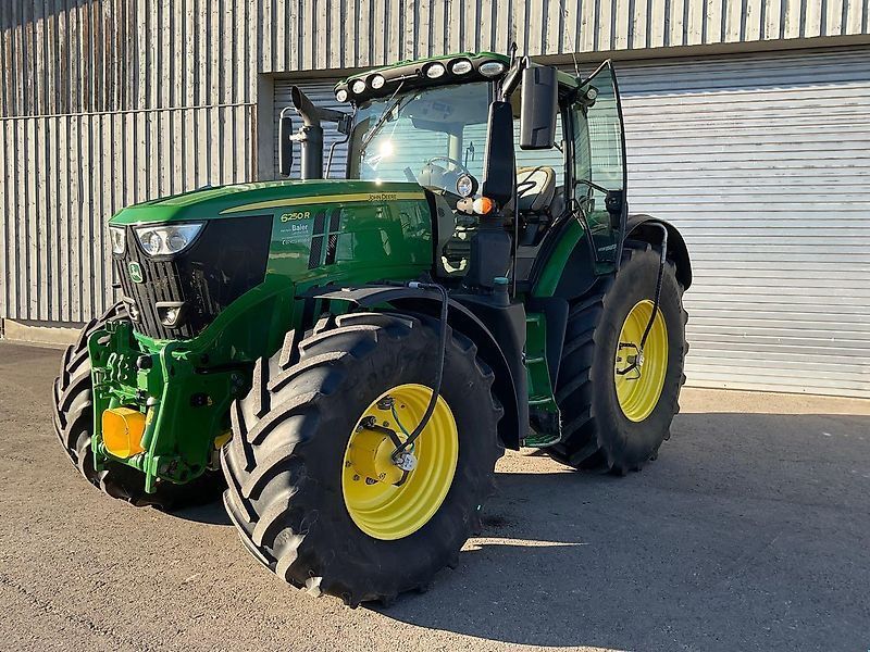 John Deere 6250 R Tractor €125,000