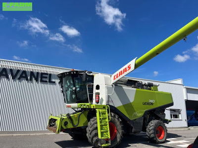 E-FARM: Claas Lexion 740 - Combine harvester - id 2QZAHDH - €115,000 - Year of construction: 2015 - Engine hours: 3,490,Engine power (HP): 408,France