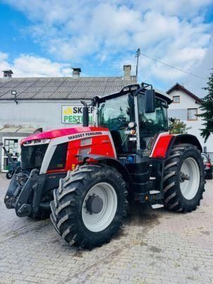 Massey Ferguson 8s.225 Tractor 106.933 EUR