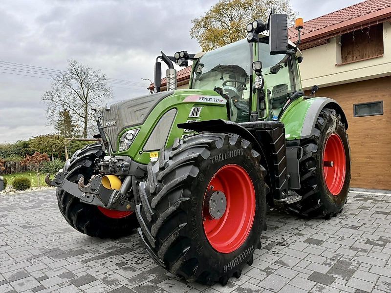 Fendt 724 Vario Трактор 95 573 €