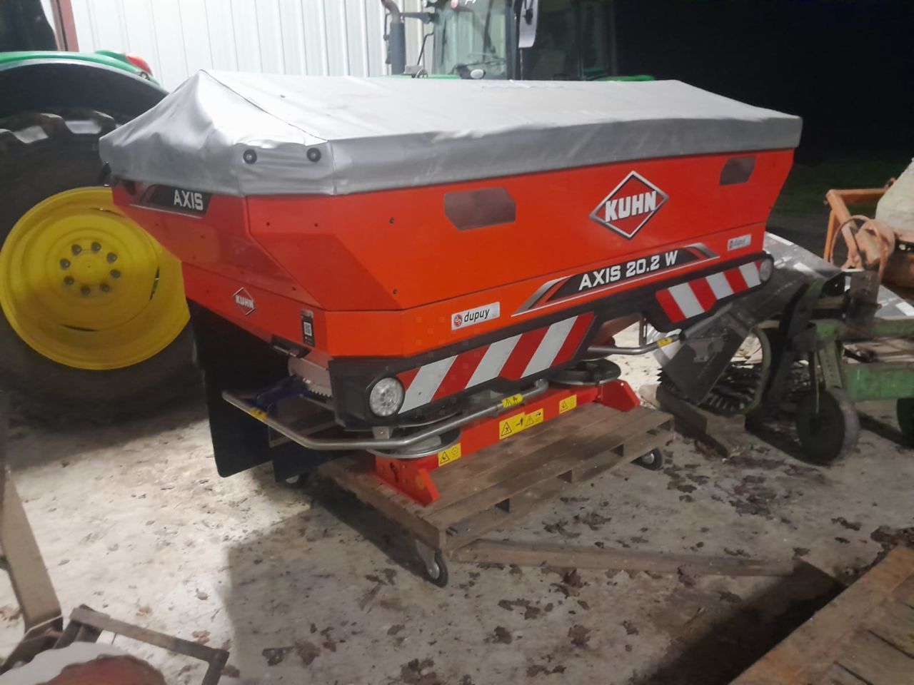 E-FARM: Kuhn axis 20.2 - Пръскачка - id QCJVACY - 12 000 € - Година на построяване: 2021 - Франция
