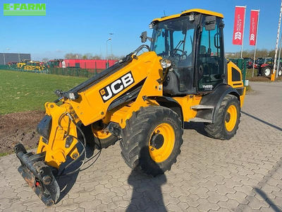 E-FARM: JCB tm 220 teleskopradlader - Telehandler - id NKDAPRT - €58,500 - Year of construction: 2020 - Engine hours: 2,833,Engine power (HP): 73,Germany