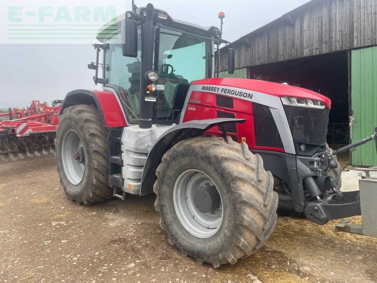 Massey Ferguson 8S.265 Traktor 138.000 €