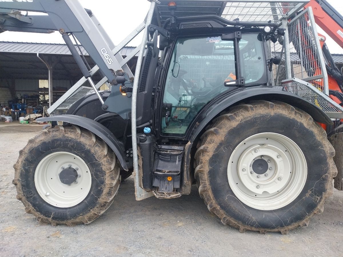 E-FARM: Valtra N155 Direct - Trattore - id G6IRC78 - 95.000 € - Anno di costruzione: 2022 - Ore: 2.800,Potenza del motore: 155,Francia
