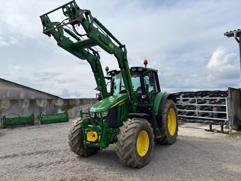 E-FARM: John Deere 6120 M - Traktor - id LLSEIJN - 88.000 € - Baujahr: 2021 - Frankreich
