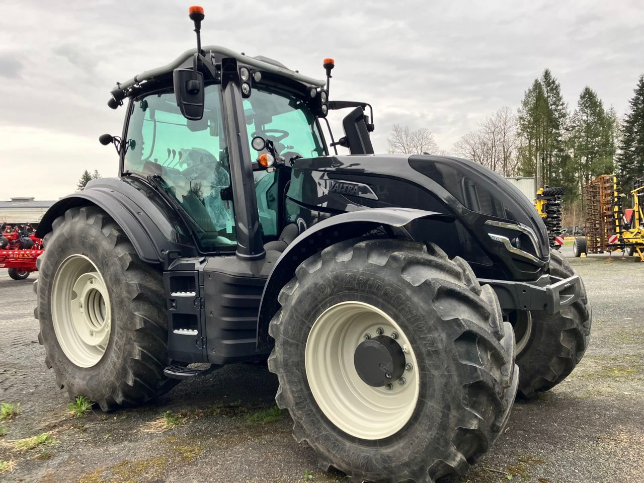Valtra T 175 Tractor 116.000 €