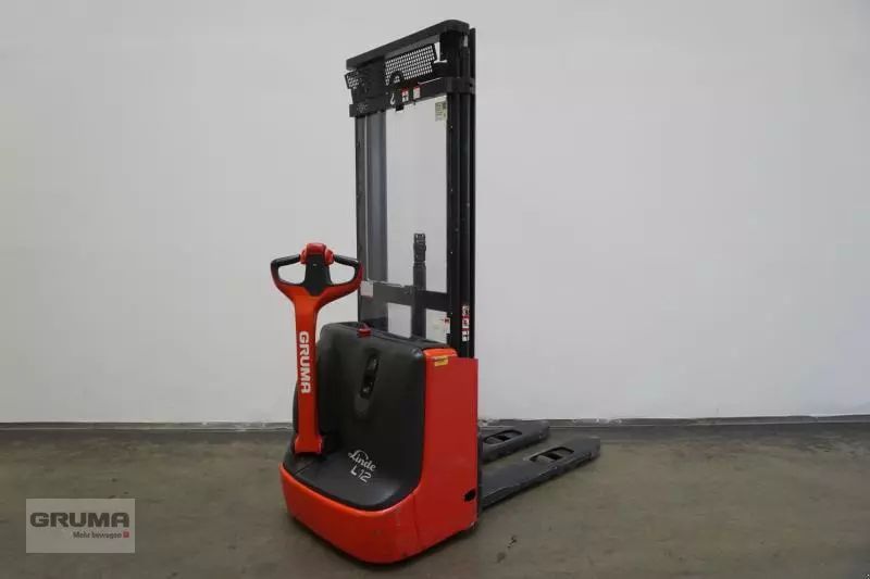 Linde l 12 1172 Chariot élévateur 7 250 €