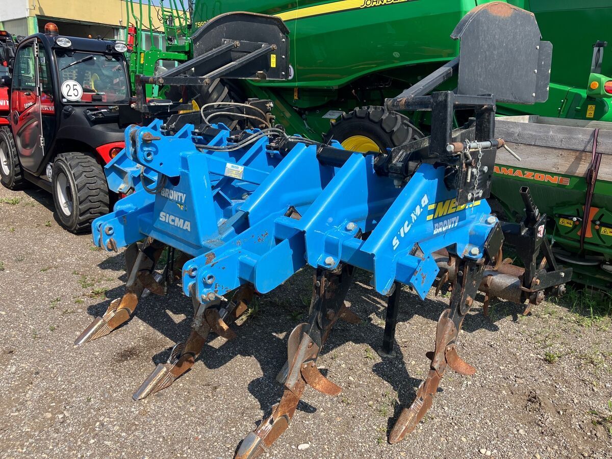 E-FARM: bronty 2500/ 7 - Cultivador - id UUVDQBN - 5973 € - Año: 2010 - Austria
