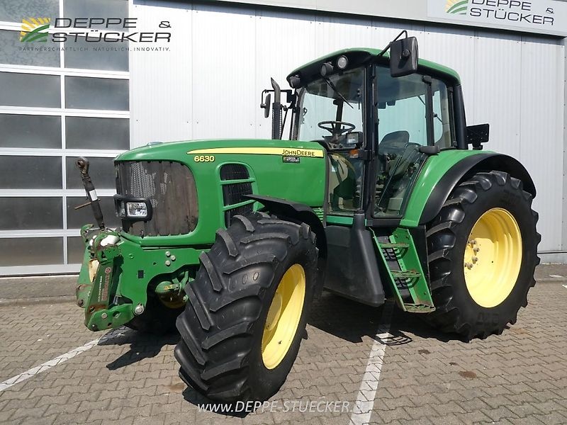 John Deere 6630 tractor €44,500