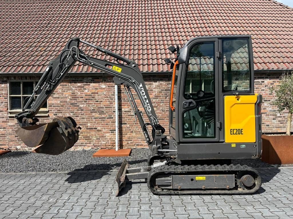 VOLVO ec20e Mini excavator €24,500