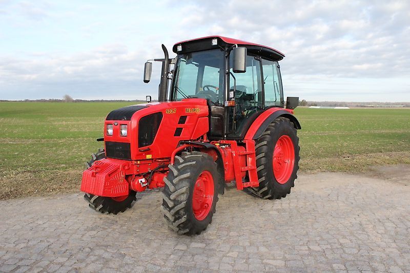 E-FARM: Belarus belarus traktor :mts 923.7 - Traktor - id HYHLRQ1 - 42.900 € - Baujahr: 2022 - Motorleistung (PS): 101,Deutschland