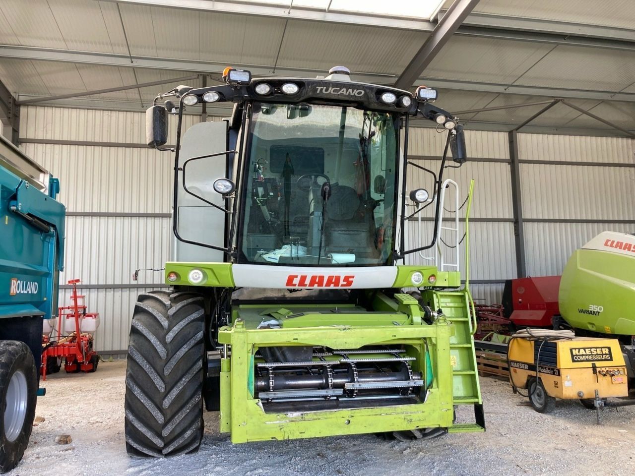 E-FARM: Claas Tucano 570 - Cosechadora - id 88NZRLK - Año: 2019 - Horas: 1200,Francia