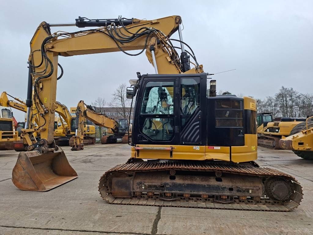 Caterpillar 325 fl cr (with trimble 3d gps) Excavadora de orugas 70.000 €