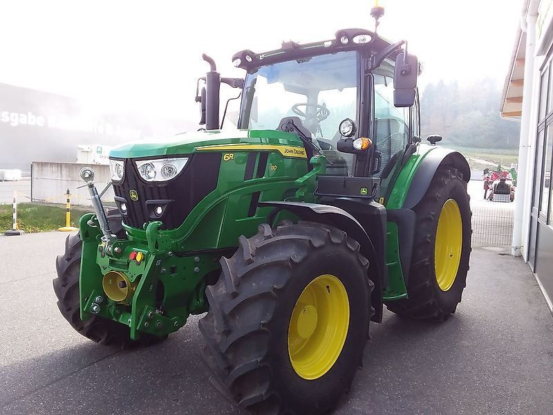 E-FARM: John Deere 6110 R - Tractor - id NDWLXHC - 119.900 € - Año: 2023 - Horas: 220,Potencia del motor: 110,Austria