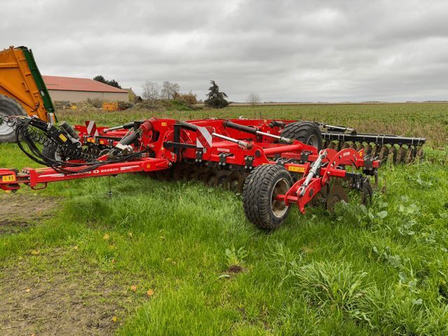 E-FARM: GREGOIRE BESSON occitan t 60 - Cultivateur - id J6MRULS - 39 000 € - Année: 2021 - France