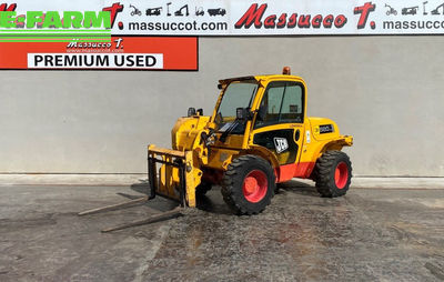 E-FARM: JCB 520.40 - Telehandler - id QSUQZI5 - €32,000 - Year of construction: 2007