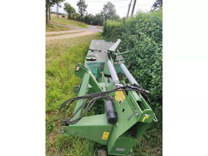 E-FARM: Krone EasyCut R 360 - Faucheuse - id E6KXZDW - 7 000 € - Année: 2019 - France