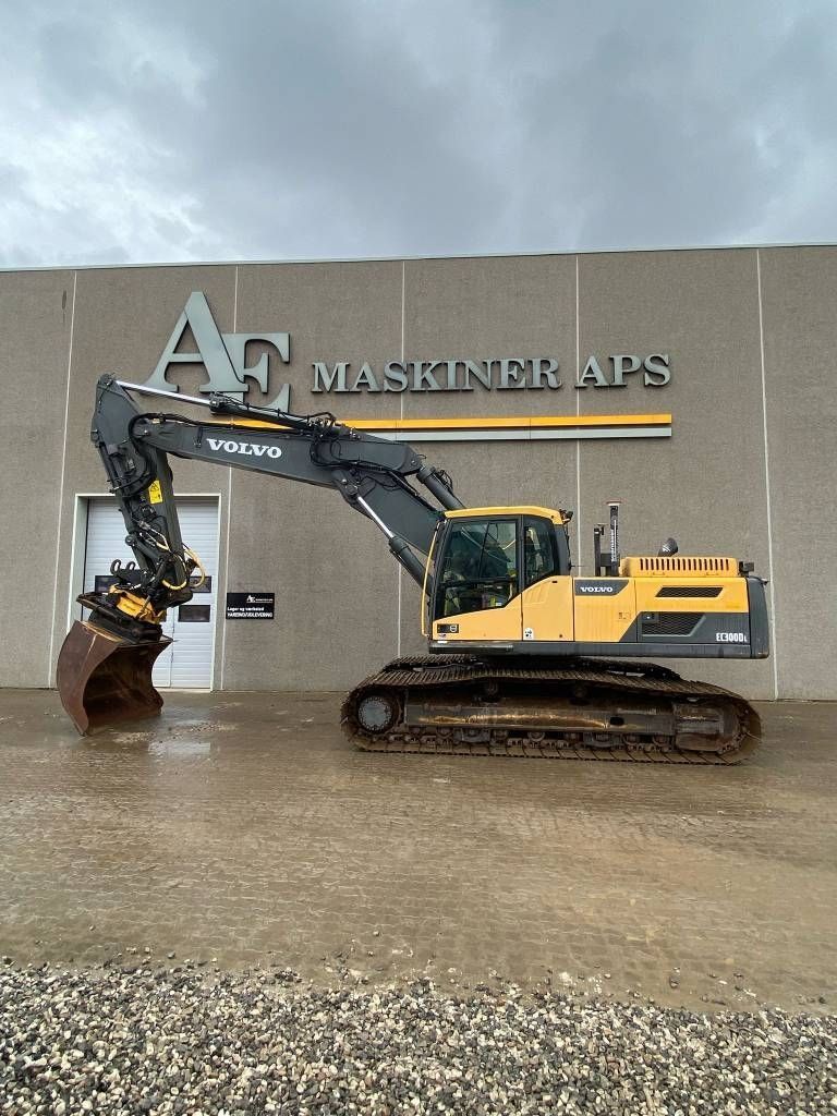 VOLVO ec 300 d l Excavadora de orugas 58.214 €
