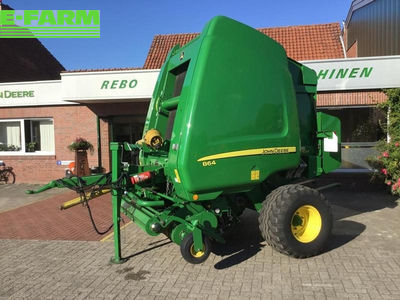 E-FARM: John Deere 864 Premium MaxiCut 25 - Baler - id NX5FUNK - €18,000 - Year of construction: 2012 - Total number of bales produced: 30,492