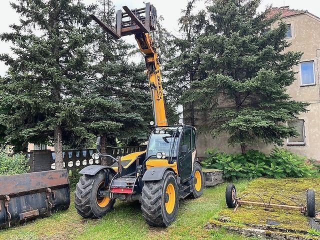 E-FARM: Dieci agri plus 40.7 vs - Teleskoplader - id FL4ZUZF - 37.000 € - Baujahr: 2014 - Abgelesene Motorstunden: 6.850,Motorleistung (PS): 131,Deutschland