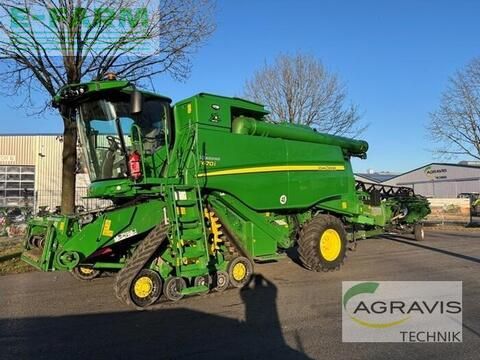 John Deere T670 Combine harvester €220,000