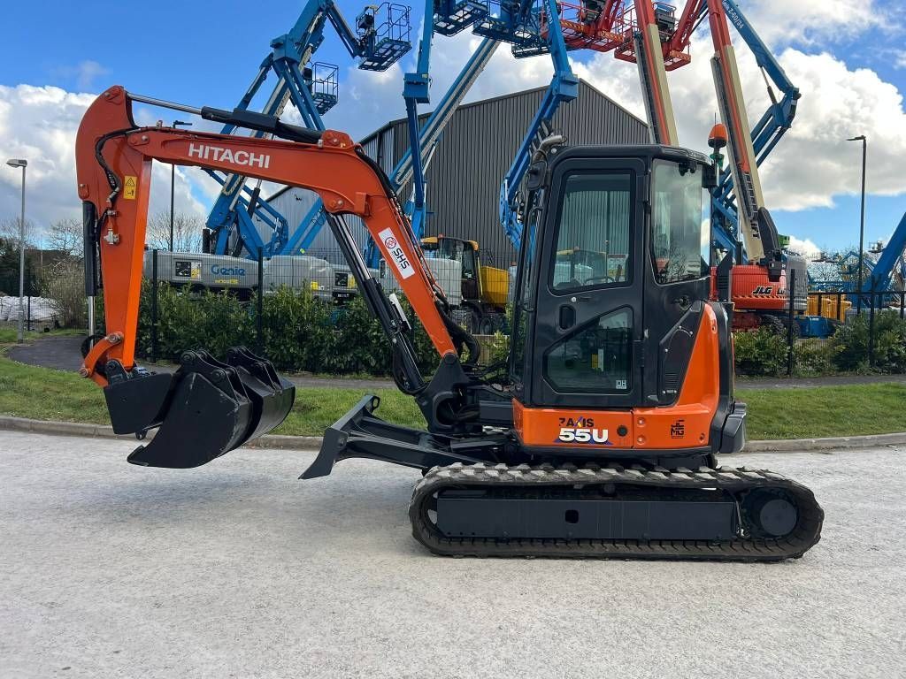 Hitachi zx 55 u-6 Mini bager 36.723 €
