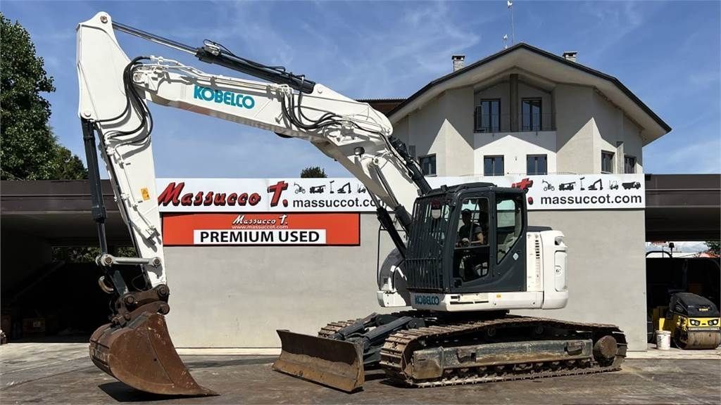 E-FARM: Kobelco sk260sr-3 - Raupenbagger - id RTRTVSP - 68.500 € - Baujahr: 2013 - Italien