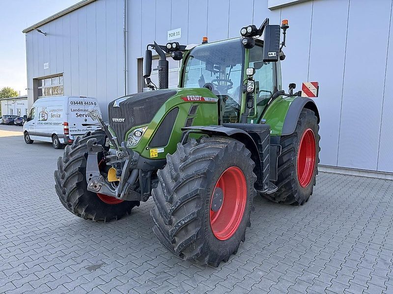 E-FARM: Fendt 724 Vario - Tractor - id 2TFPZ1G - 195.000 € - Año: 2023 - Horas: 1000,Potencia del motor: 241,Alemania