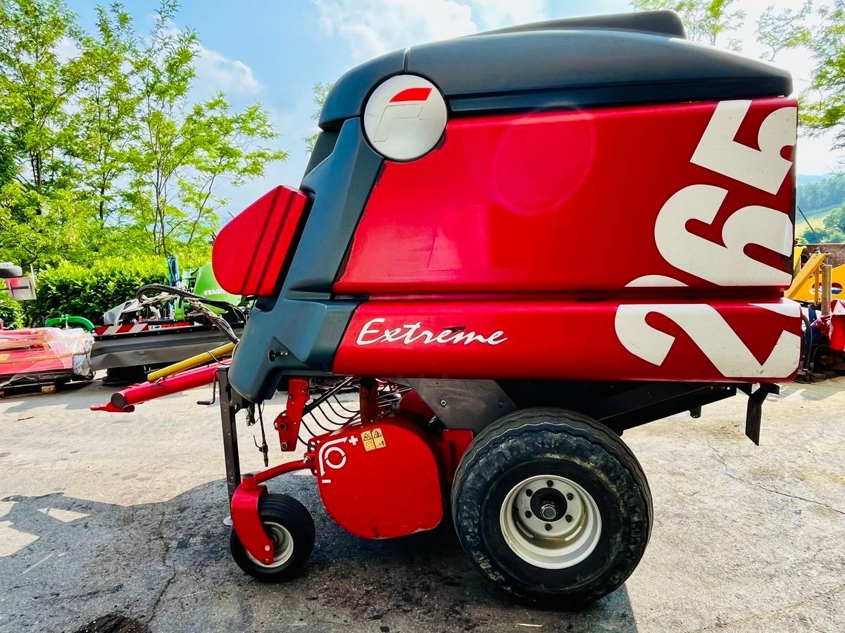 Feraboli extreme 265 ht Presse à balles 13 000 €