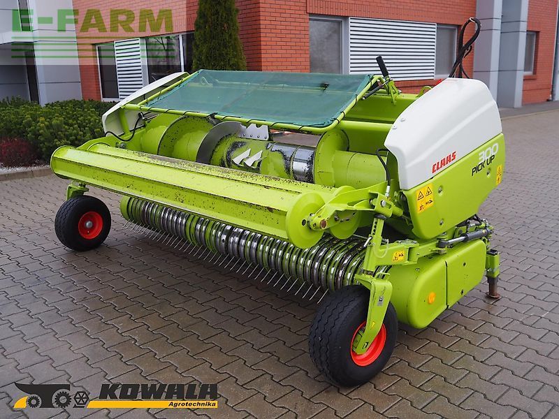 Claas Pick Up 300 Header €16,900