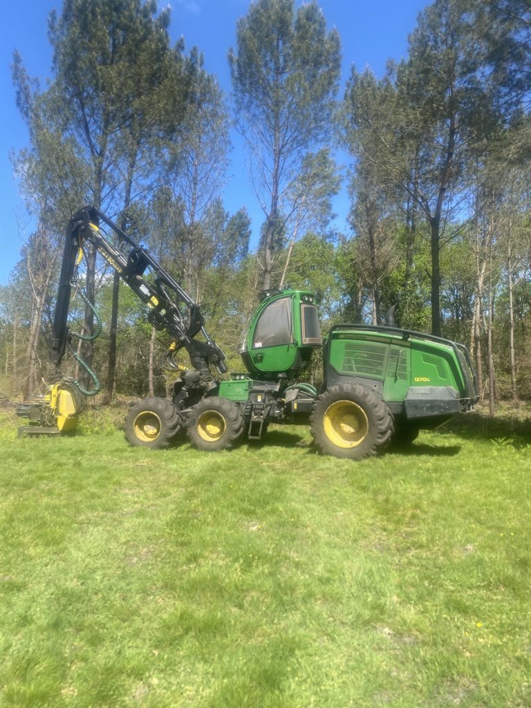 John Deere 1270 G Forestry harvester €260,000
