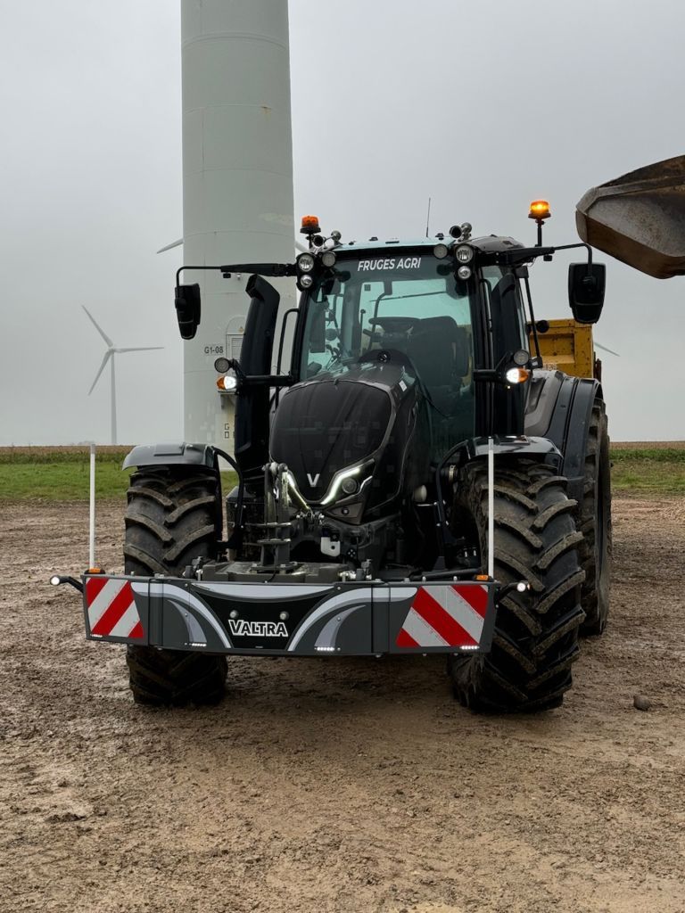 Valtra N175 Traktor 105 000 EUR