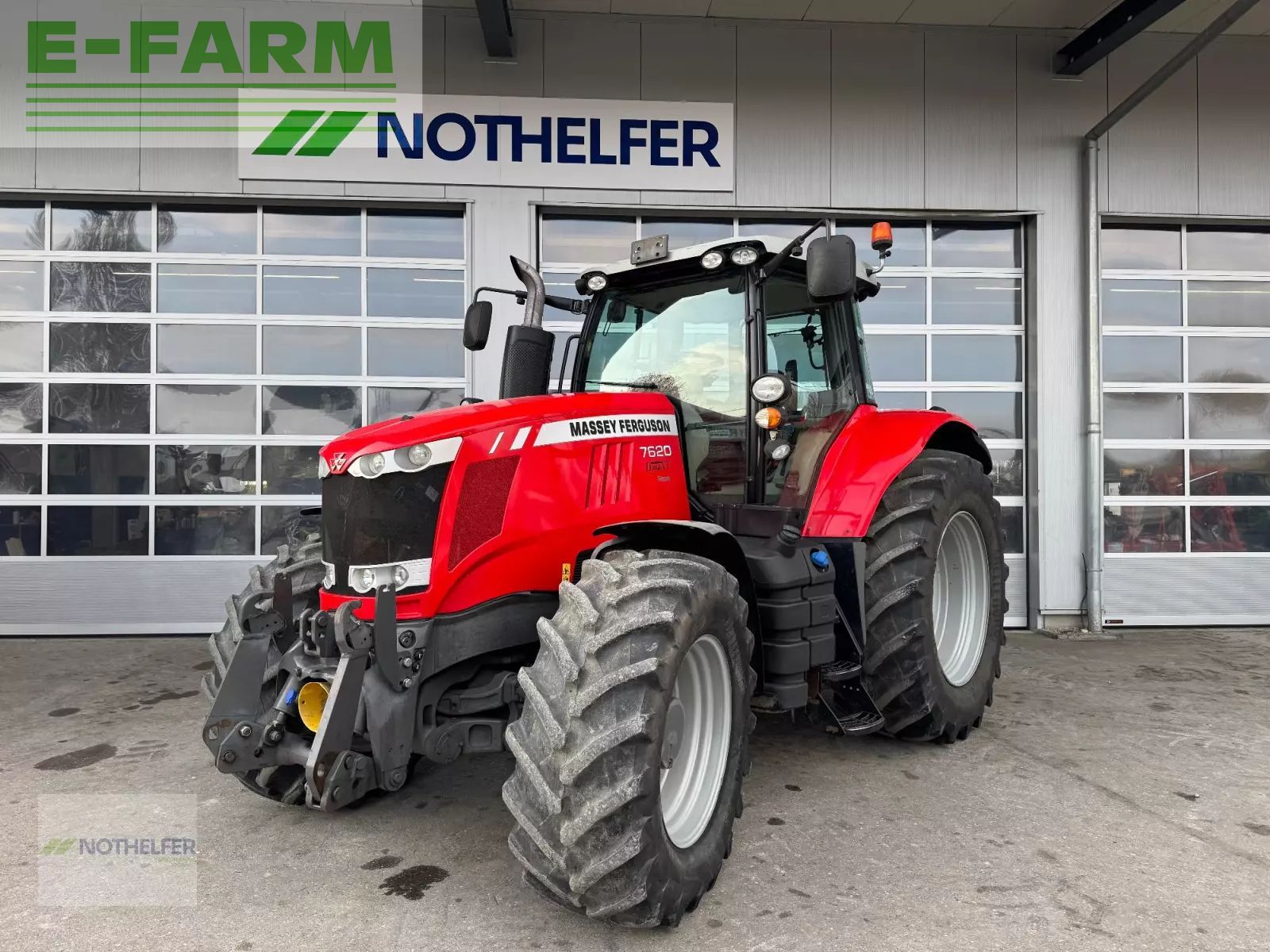 Massey Ferguson 7620 Dyna-VT Tractor €57,983