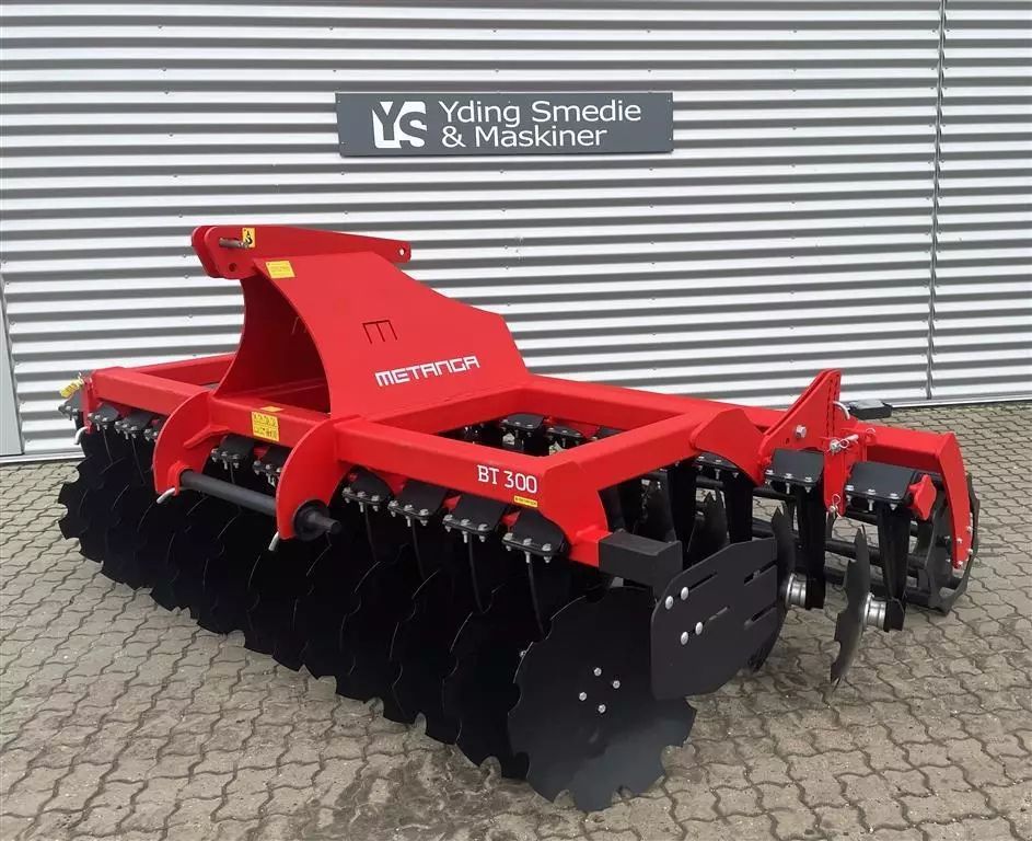 E-FARM: sonstige bt 300 - Herse rotative - id XNWR7WN - Année: 2025 - Danemark