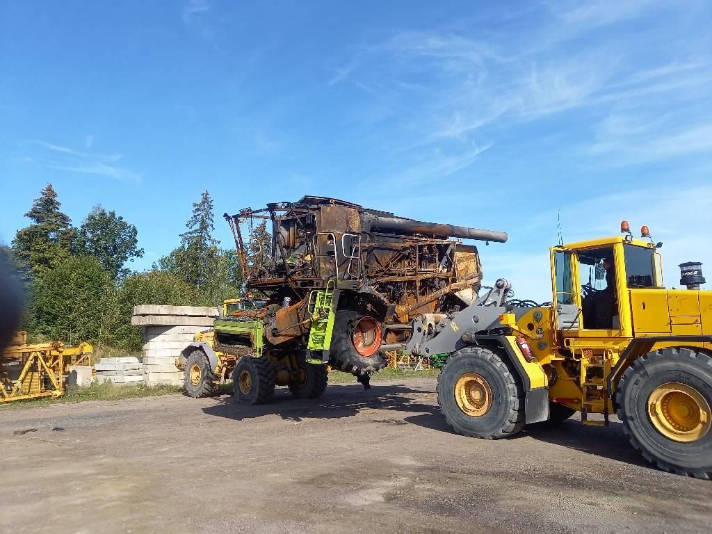 E-FARM: Claas Lexion 650 - Moissoneuse-batteuse - id FBSJZBC - Suède