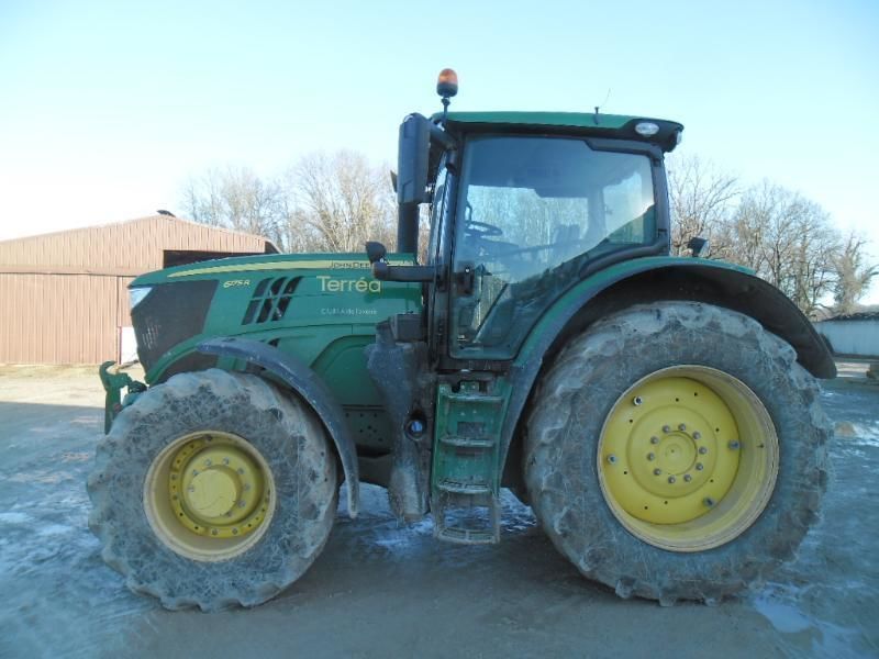 E-FARM: John Deere 6175 R - Traktor - id 7LJPFHJ - 75.000 € - Produktionsår: 2016 - Motortimer: 5.088,Motoreffekt (HP): 164,Frankrig