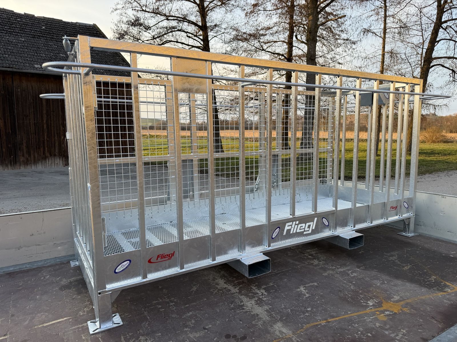 Fliegl arbeitskorb Attachment €3,159