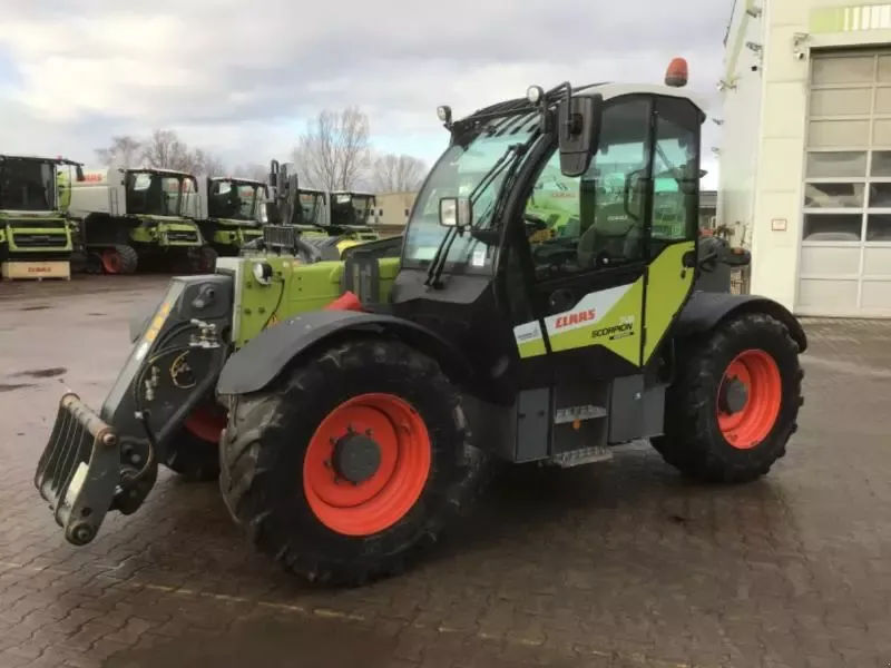 E-FARM: Claas scorpion 741 vp - Telehandler - id UCCHFQZ - €82,000 - Year of construction: 2022 - Engine hours: 2,373,Engine power (HP): 136,Germany