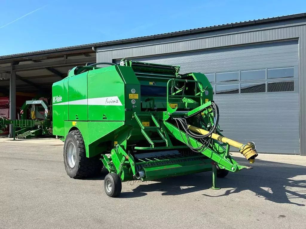 E-FARM: McHale Fusion 2 - Presse à balles - id WQK9WEF - 24 500 € - Année: 2009 - Pays-Bas