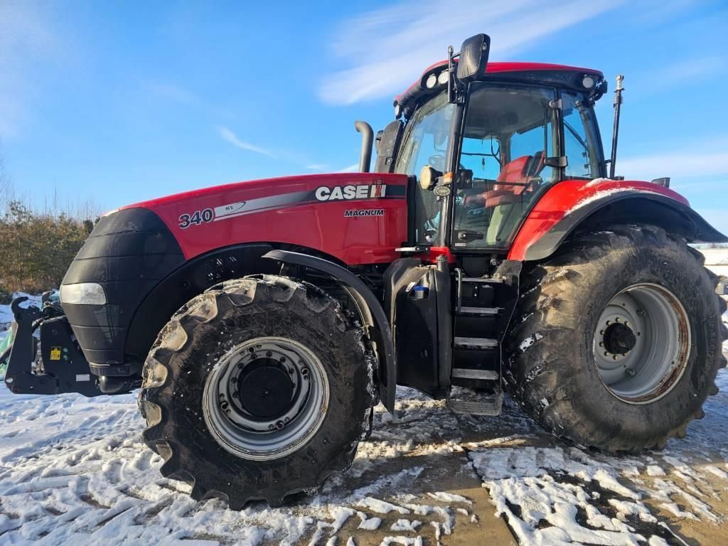 Case IH Magnum 340 Tractor €58,947