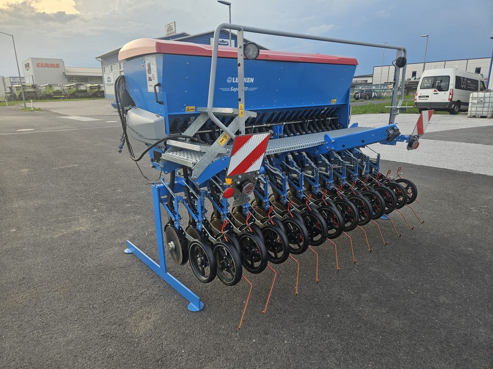 E-FARM: Lemken Saphir 10/300 - высев - id NMGCGDK - 19 800 € - Год выпуска: 2022 - Отработанные часы: 300,Австрия