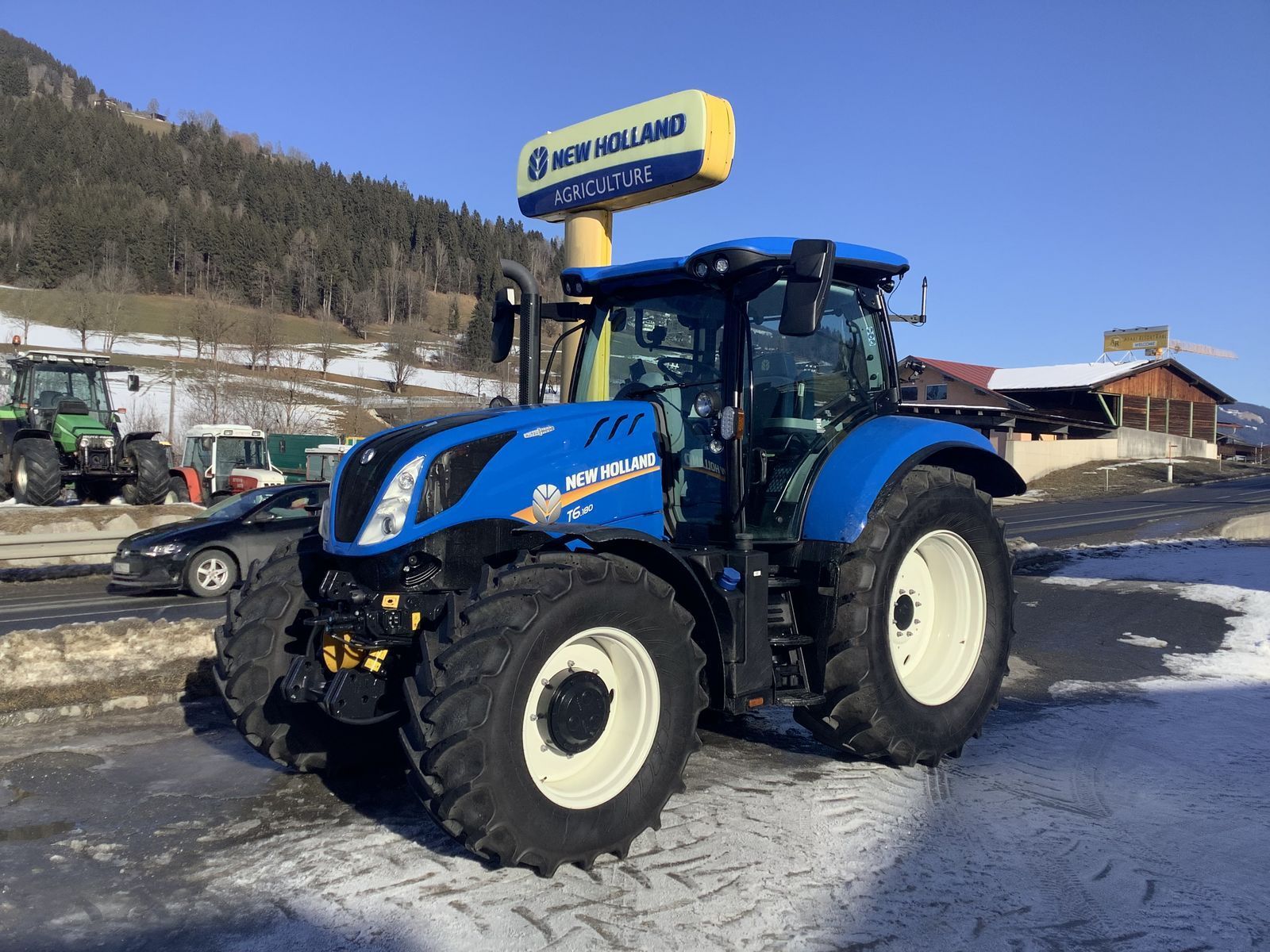 New Holland T6.180 Traktor 105 750 EUR