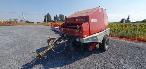 E-FARM: Fort 1500 - Empacadora - id UNRYHJP - Año: 2001 - Italia